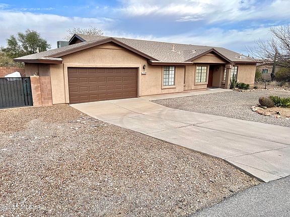 3rd image of 5520 W Placita Llanura
