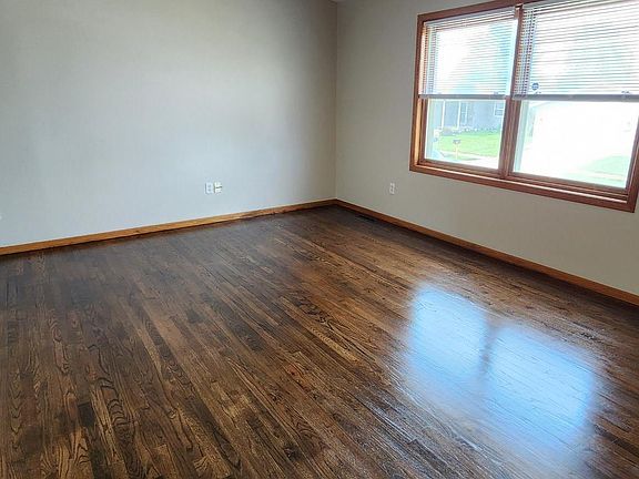 3rd image of 4838 Salley Ln NW