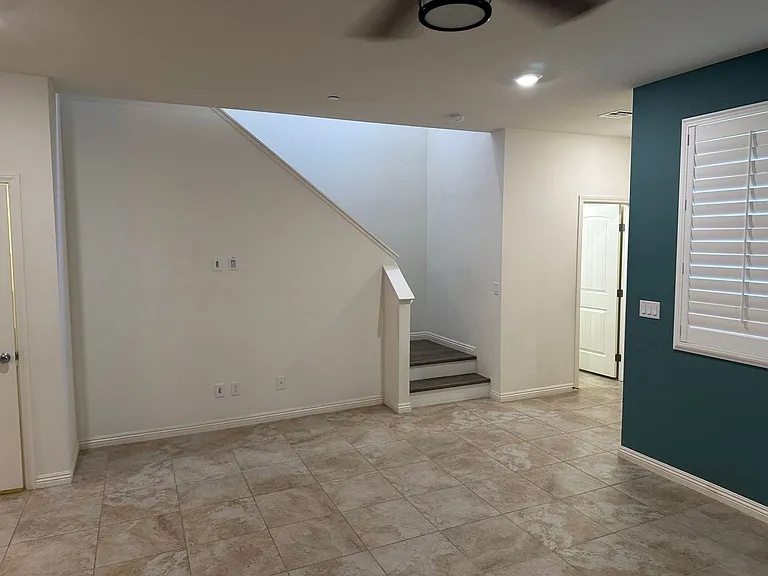 2983 Duverney Ave — Photo 13