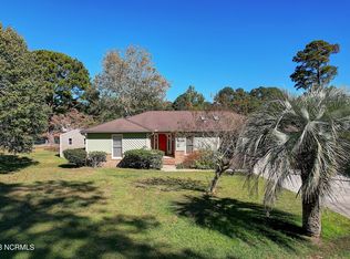 1065 River Dr, Calabash, NC 28467