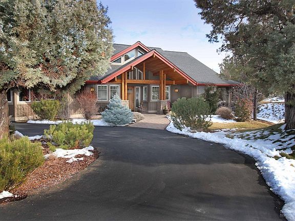 2nd image of 850 Cinnamon Teal Dr