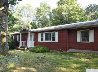 12 Cedar Ln, Rhinebeck, NY 12572