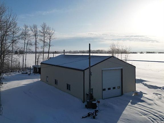3rd image of 105233 W Range Rd #152A