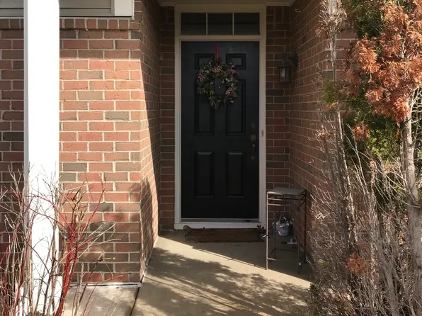 2448 Arcadia Dr #348, Canton, MI 48188