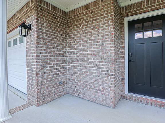 5th image of 905 Stonebrook Ct