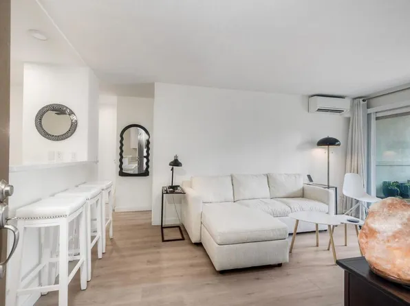 1810 S El Camino Real S #106, Encinitas, CA 92024