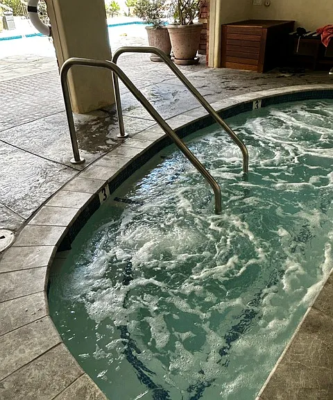 Newly renovated jacuzzi