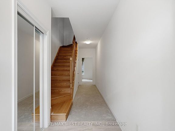 3rd image of 42 Quilico Rd