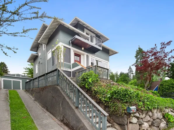 1034 NE 71st Street, Seattle, WA 98115