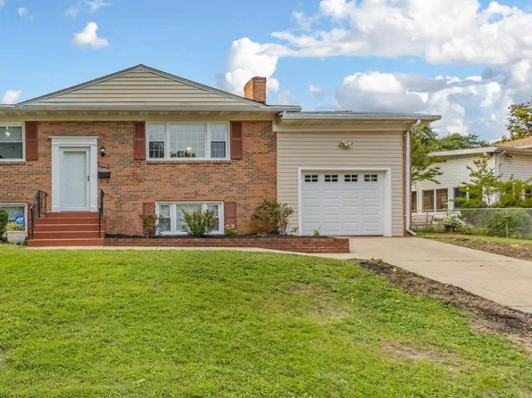 6818 Painter Ter, Capitol Heights, MD 20743