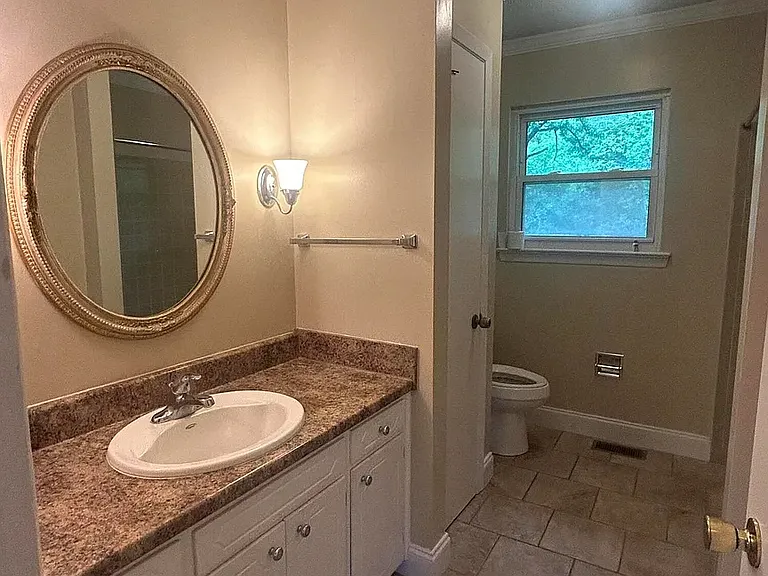 5758 Taggart Dr — Photo 5