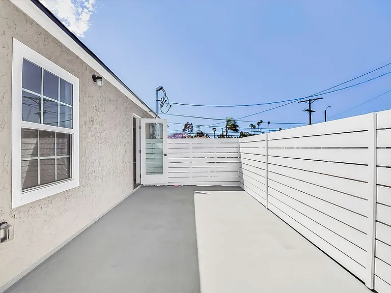5113 E The Toledo — Photo 33