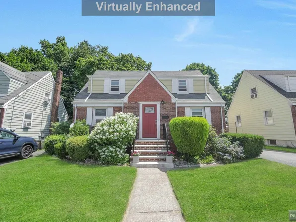 2-29 31st St, Fair Lawn, NJ 07410