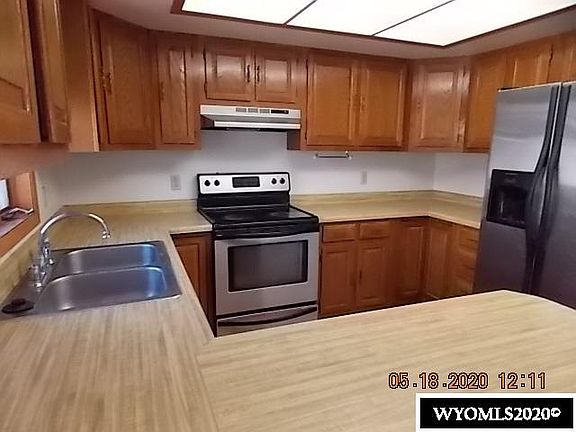 2nd image of 1380 Winter View Dr