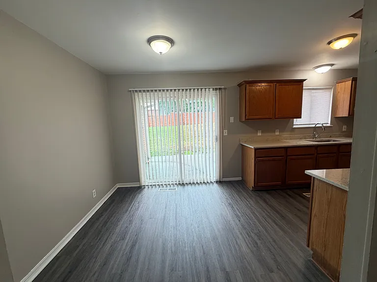 7210 S 66th East Ave — Photo 6