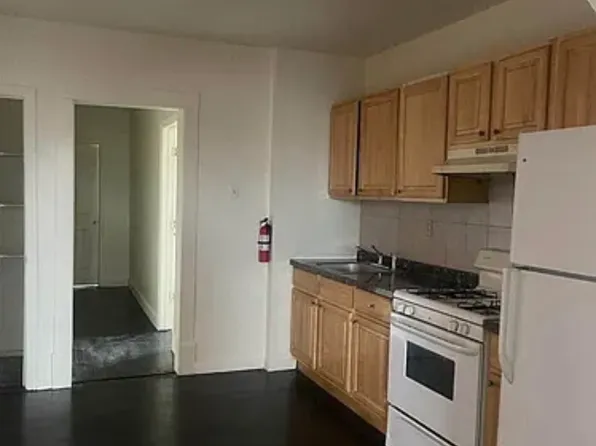 734 Convery Blvd, Perth Amboy, NJ 08861