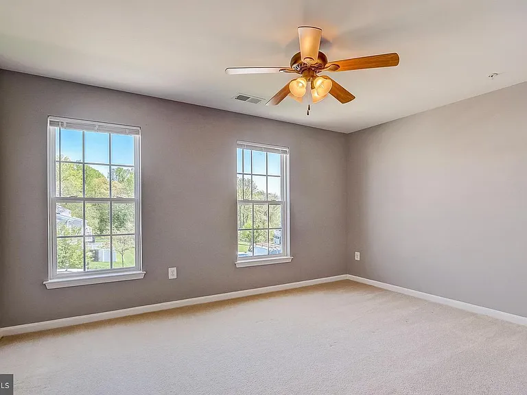 1709 Hayle Dr — Photo 33
