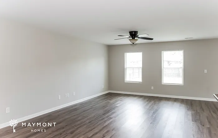 111 Winstead Cir — Photo 4