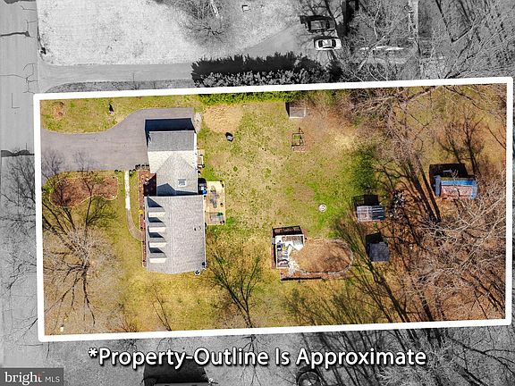 5th image of 30150 Huntt Rd