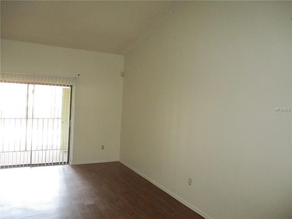 4th image of 7852 Niagara Ave #623