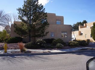 1731 Avenida Alturas NE, Albuquerque, NM 87110