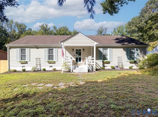 1606 Unison Dr, Midlothian, VA 23113