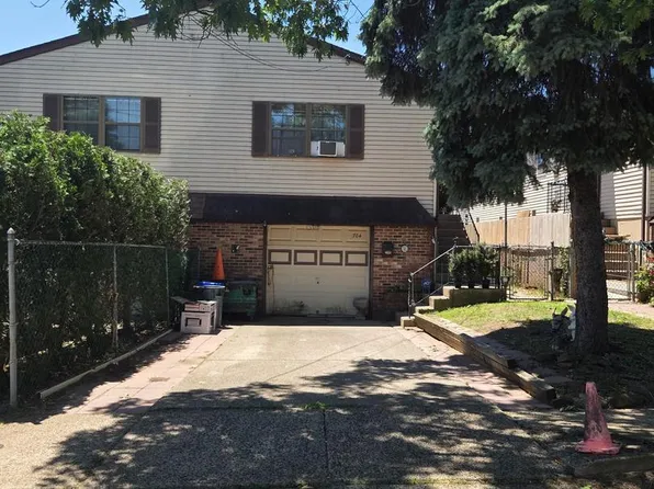704 Princeton Ave, Philadelphia, PA 19111