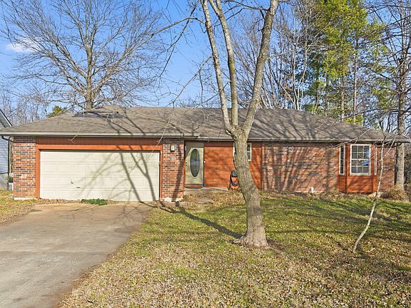 2nd image of 103 Horseshoe Avenue