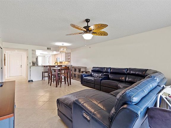 3rd image of 6611 Stone River Rd APT 102
