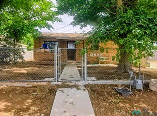 2606 Wyoming St, Carlsbad, NM 88220