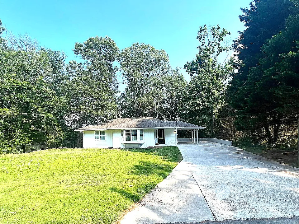 3932 Fraser Cir #1