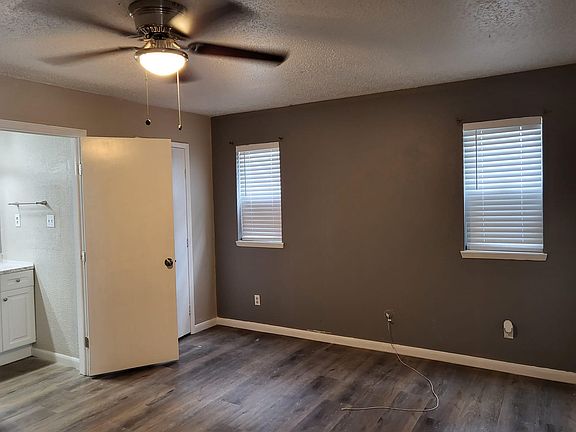 5th image of 3009 O'Henry Dr