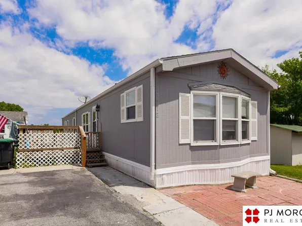 15012 Atlas Plz #229, Omaha, NE 68137