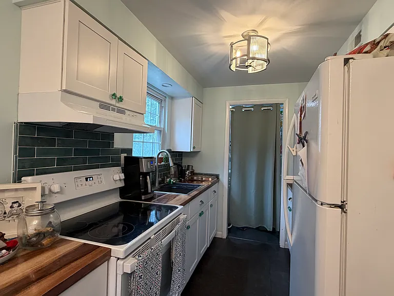 826 Linwood Ave #2 — Photo 7