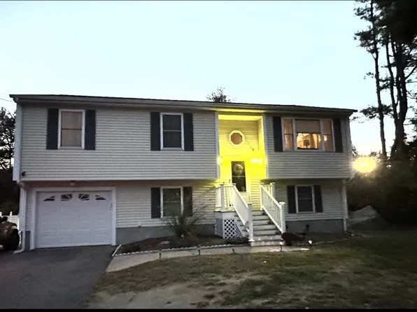69 Brandt Ave, Dartmouth, MA 02747