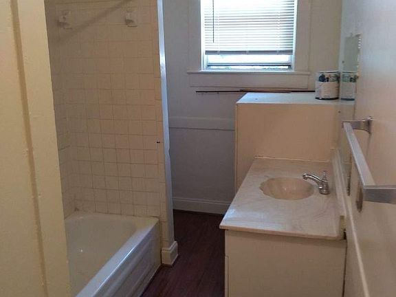 5th image of 1212 E 25th Ave #Upstairs