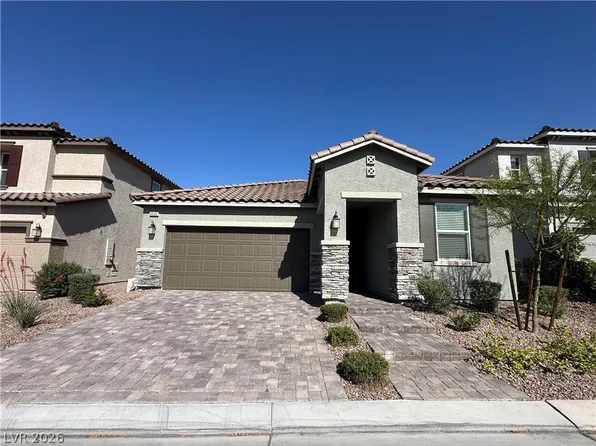 6060 Neptuno St, Las Vegas, NV 89113