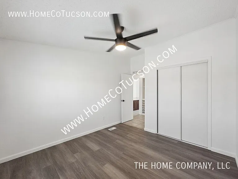 12151 W Blue Quail Pl — Photo 21