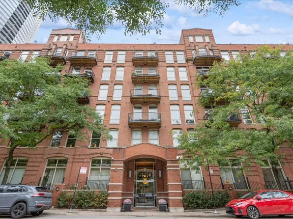 550 N Kingsbury St Unit 614, Chicago, IL 60654