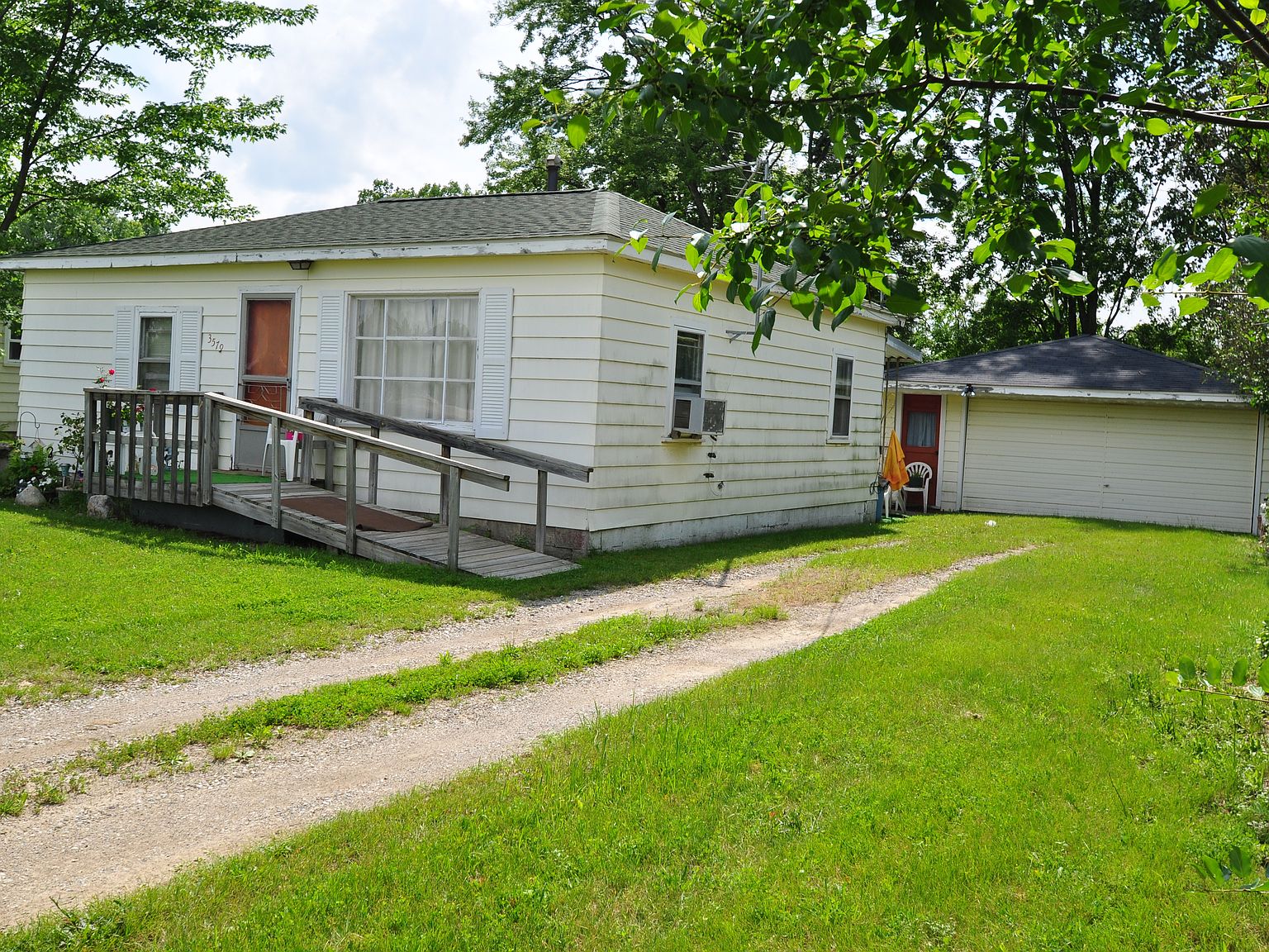 3579 Joslyn Rd, Auburn Hills, MI 48326 Zillow