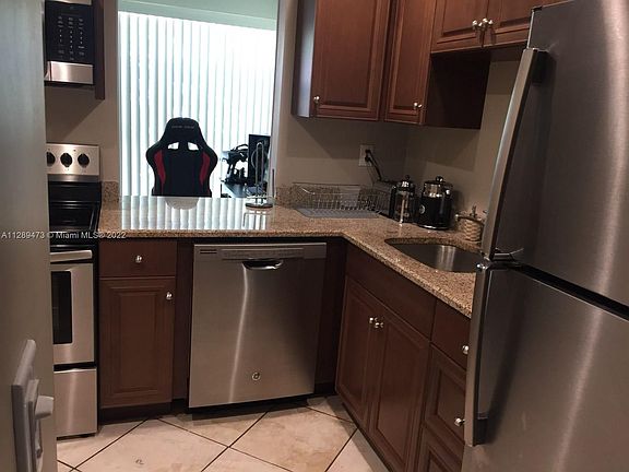 2nd image of 17560 Atlantic Blvd APT 214