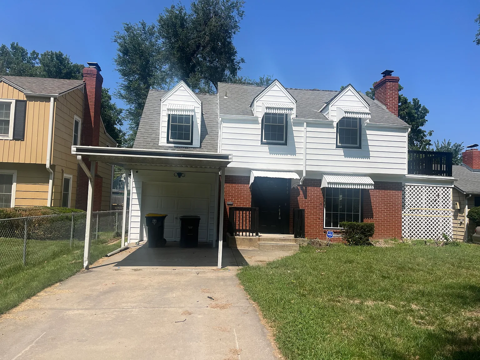 3 bed, 1.5 bath, 1367 sqft, $1,650 — Photo 1
