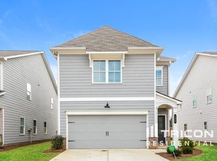 108 E Ridge Way, Woodstock, GA 30188