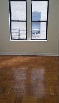 Rented by Arwell Realty | media 5