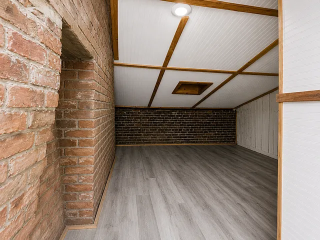 610 Warren St #5 — Photo 11