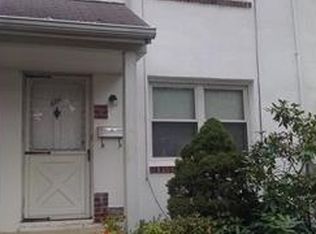686 Main St, Metuchen, NJ 08840
