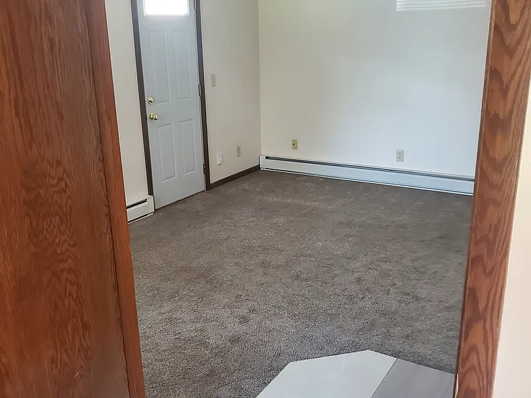 1132 Erin St #1 — Photo 5
