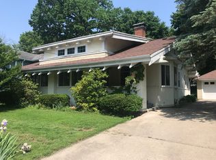 515 E Fellows St, Dixon, IL 61021