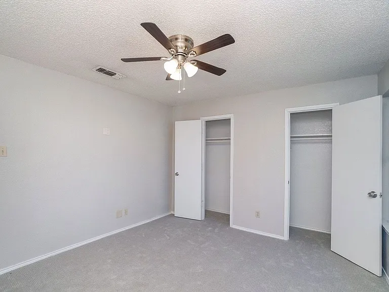 3301 Aurora St #B — Photo 18