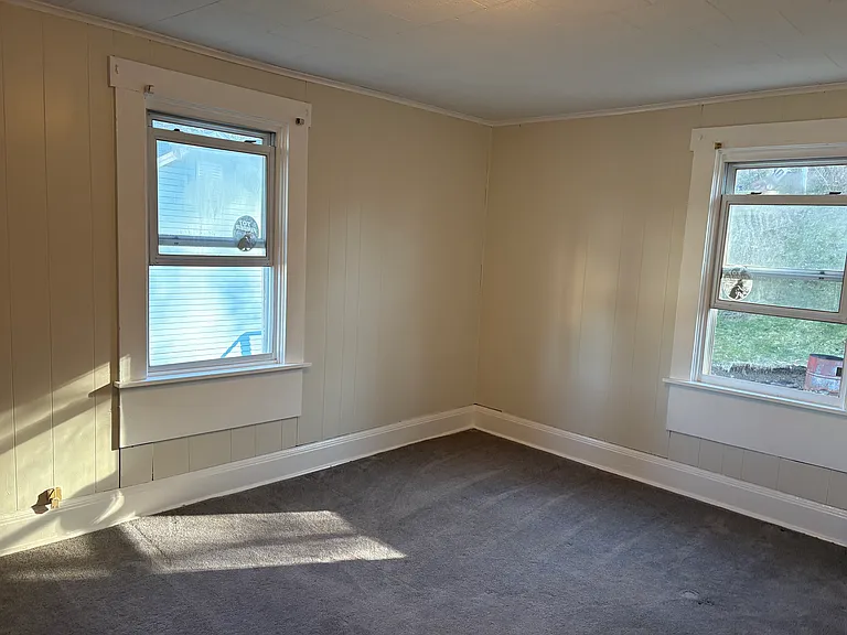 5813 Madison Ave — Photo 6